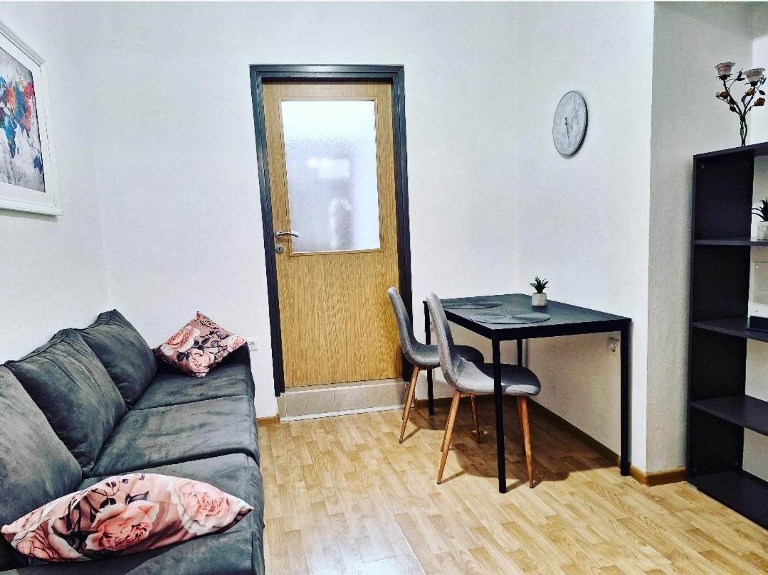 Apartment Ory 2 Between The Beach And City Center Pola Esterno foto